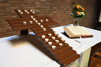 25 Gedenkkerzen 2025